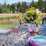 Hollicarrs - Lilypad * Riccall