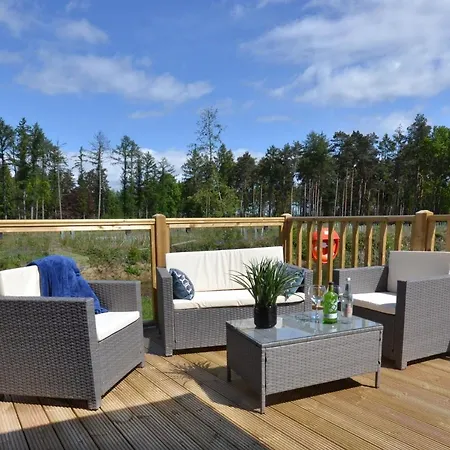Lodge Hollicarrs - Lilypad Riccall