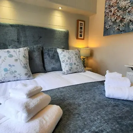 롯지 Hollicarrs - Lilypad Riccall