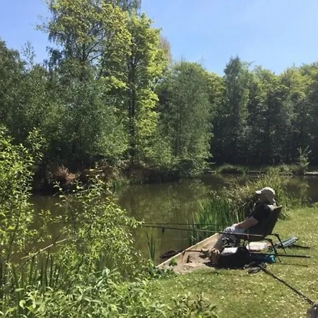 Hollicarrs - Lilypad * Riccall